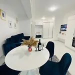 Azur 22 By Mamaia Nord Apartment